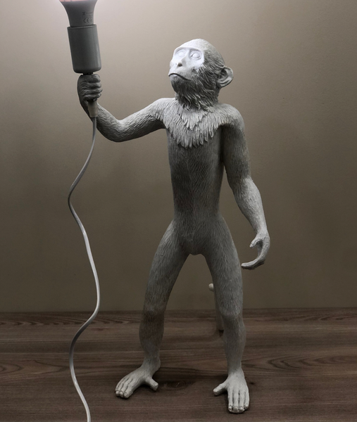 Белая напольная лампа &ndash; стоячая обезьянка "Monkey" (909-VXL8051С WH) 909-VXL8051С фото