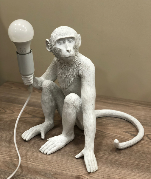 Белая напольная лампа &ndash; сидящая обезьянка "Monkey" (909-VXL8051B WH) 909-VXL8051B фото